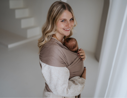 Stretchy baby sling