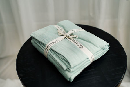 Swaddle L - jade green - plain